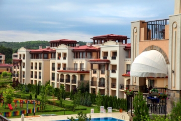 Недорогая студия в комплексе Green Life, Созополь. Вторичное жилье в Болгарии для летнего отдыха или для сдачи в аренду.