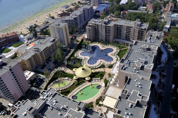 Двухкомнатная квартира на Солнечном Берегу в элитном комплексе Royal Beach Barcelo. Вторичная недвижимость в Болгарии у самого моря недорого.